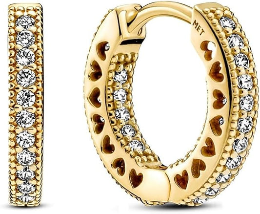 Aretes de Plata con Diseño de Corazon