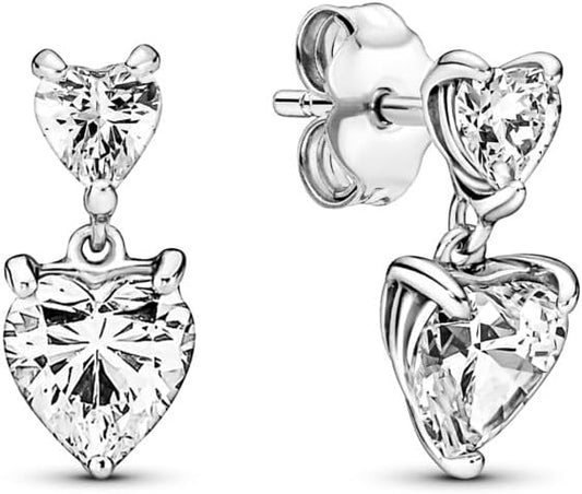 Aretes de Plata con diseño de Corazon