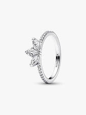 Anillo de Plata con Diseño de Corona